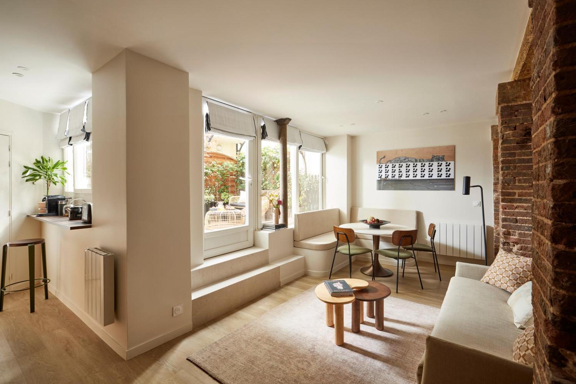 Apartament Stylish 2Br & 2Ba With Private Terrace Paryż Zewnętrze zdjęcie