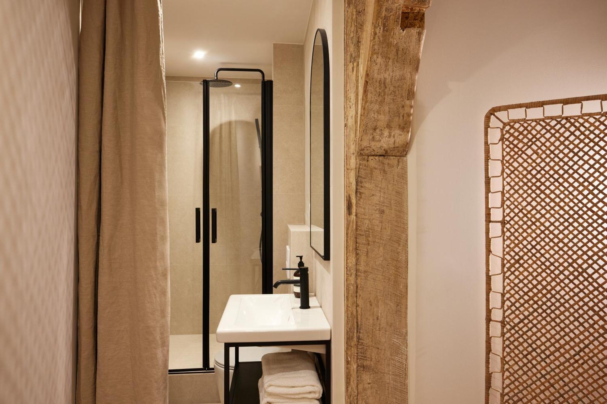 Apartament Stylish 2Br & 2Ba With Private Terrace Paryż Zewnętrze zdjęcie